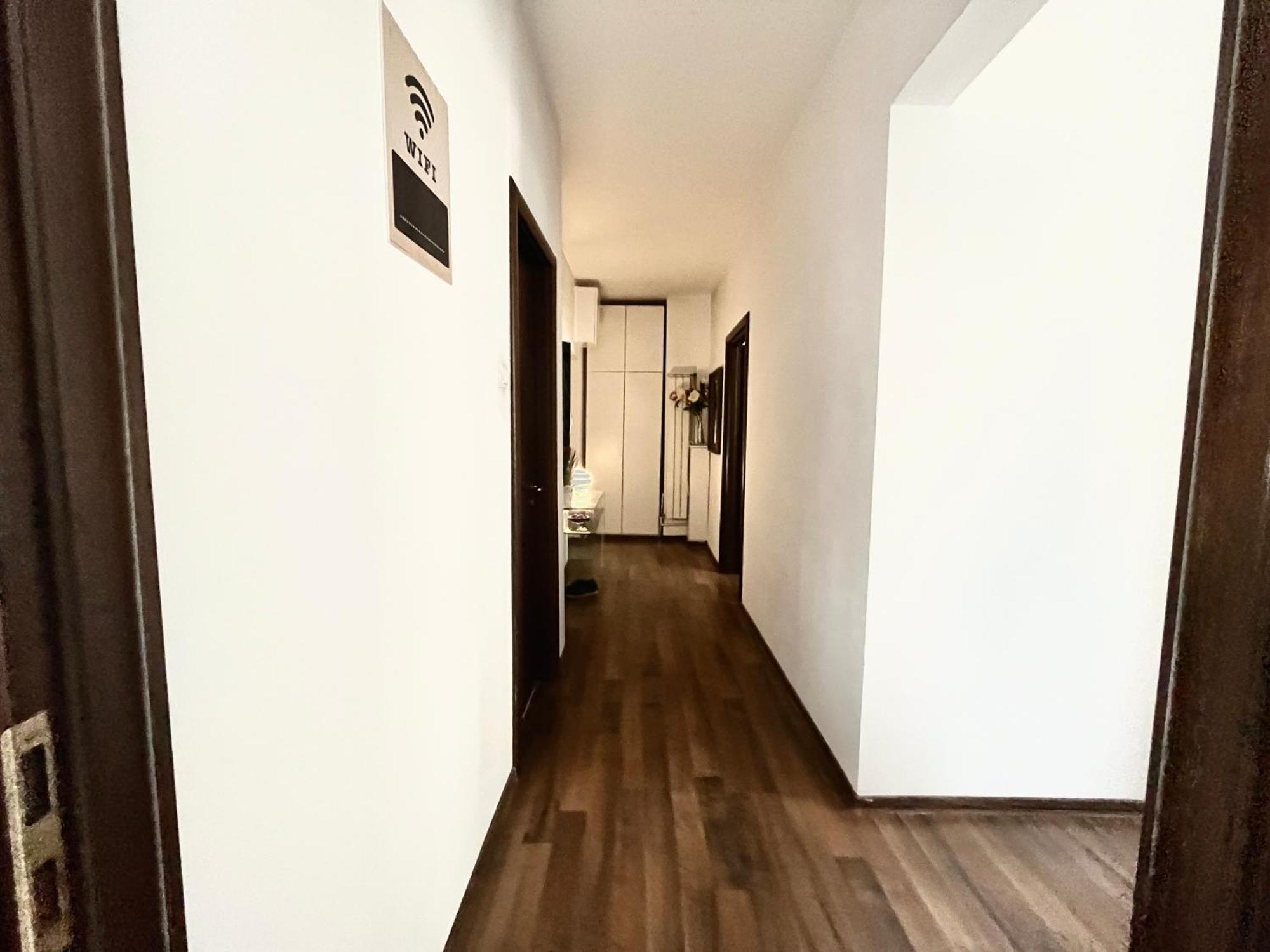 Apartment Vibrant Victoriei *