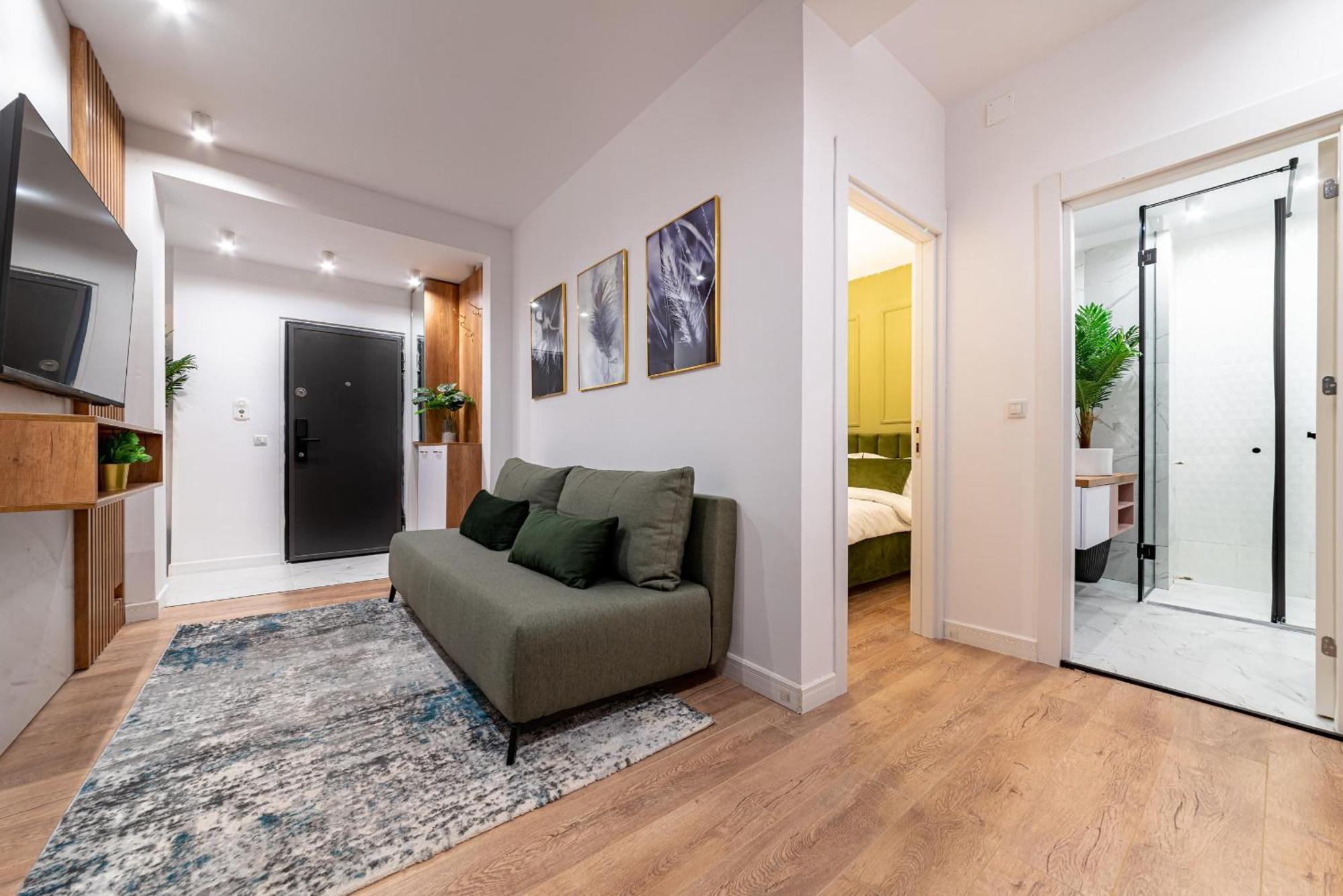 Apartamento Center Elegance - Stylish 2br At Piata Amzei