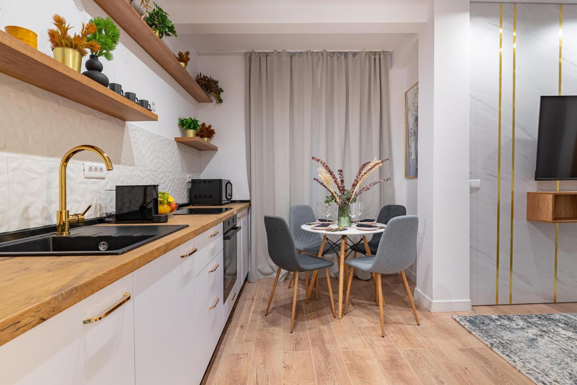Center Elegance - Stylish 2br At Piata Amzei *