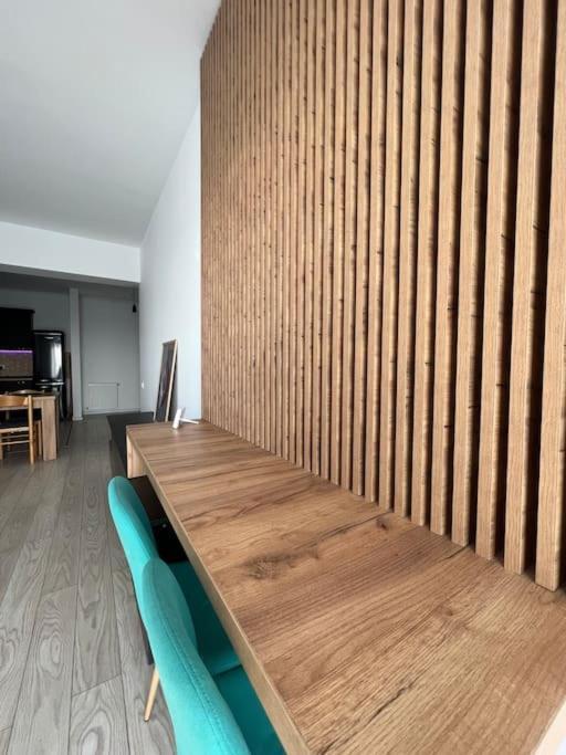 Lakeside Oasis Apartament *