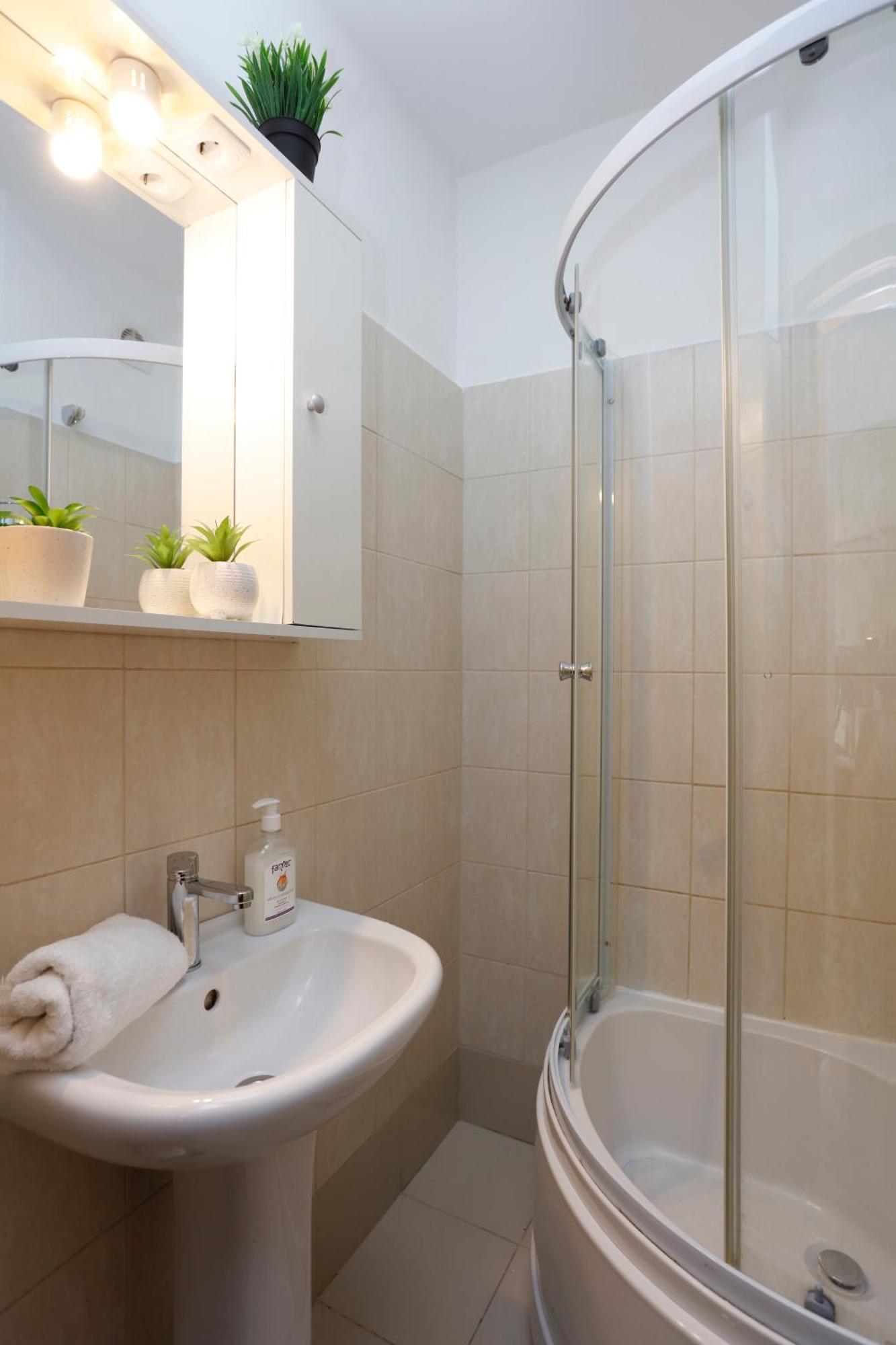 Charming Escape - Old Town - Pet Friendly *
