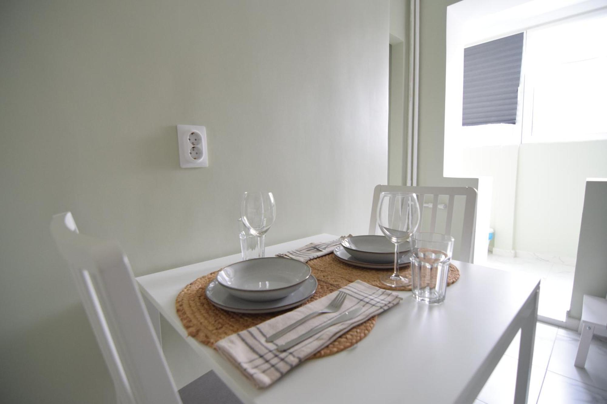 Stylish With Video Projector Bucareste