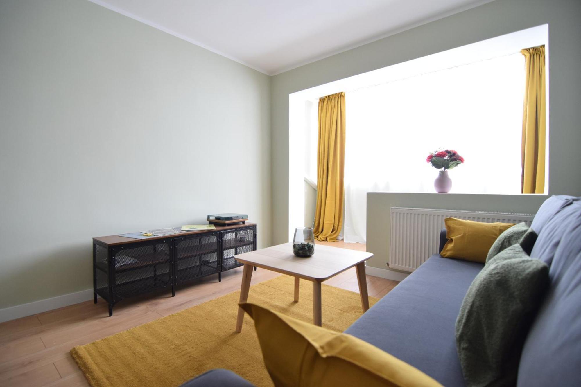 Stylish With Video Projector