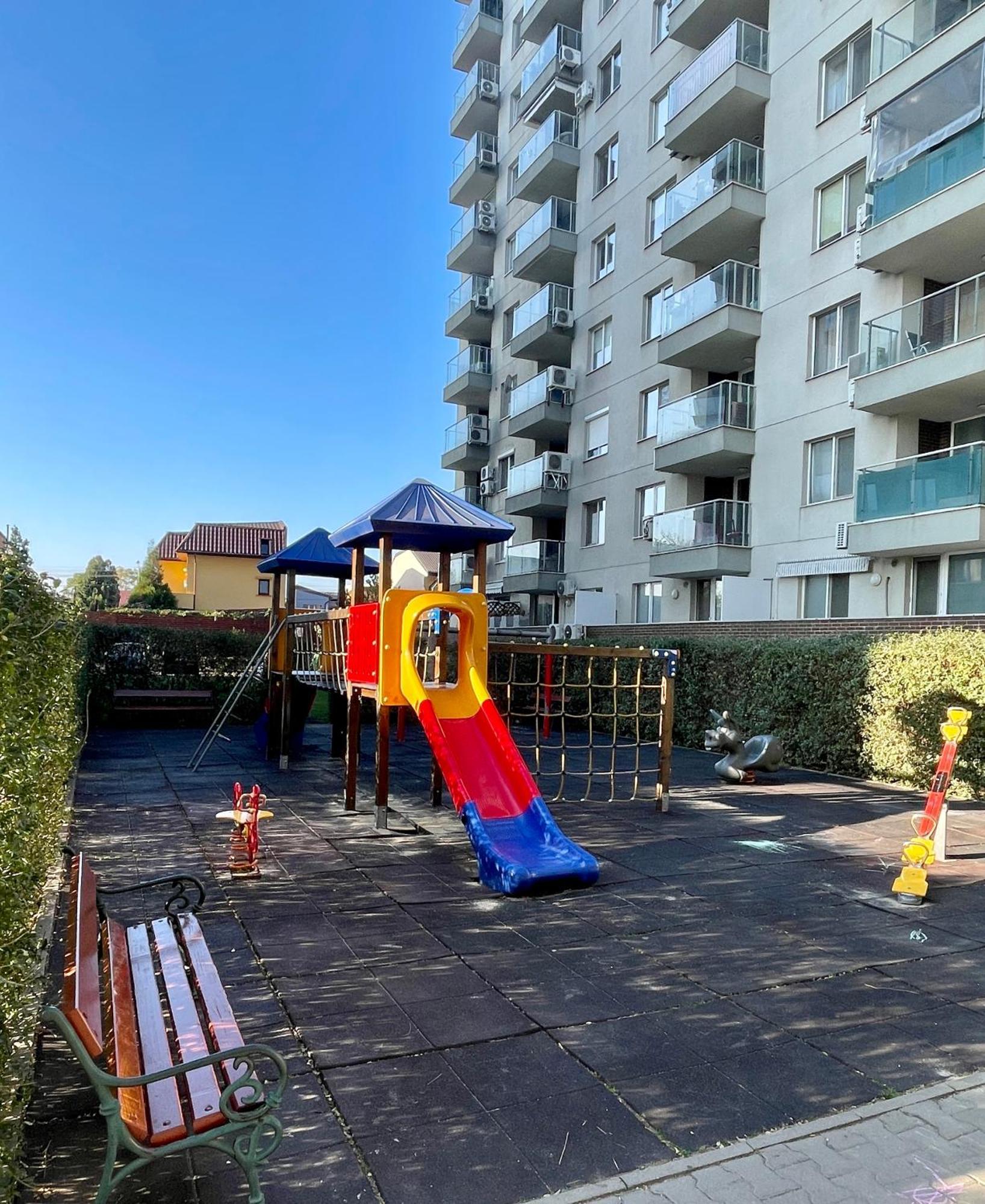 Blossom Nest - 1br With Terrace And Underground Parking * Bucharest