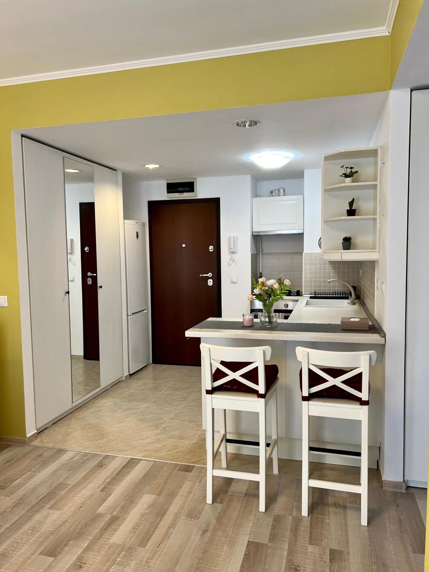 Blossom Nest - 1br With Terrace And Underground Parking Apartment Bucharest