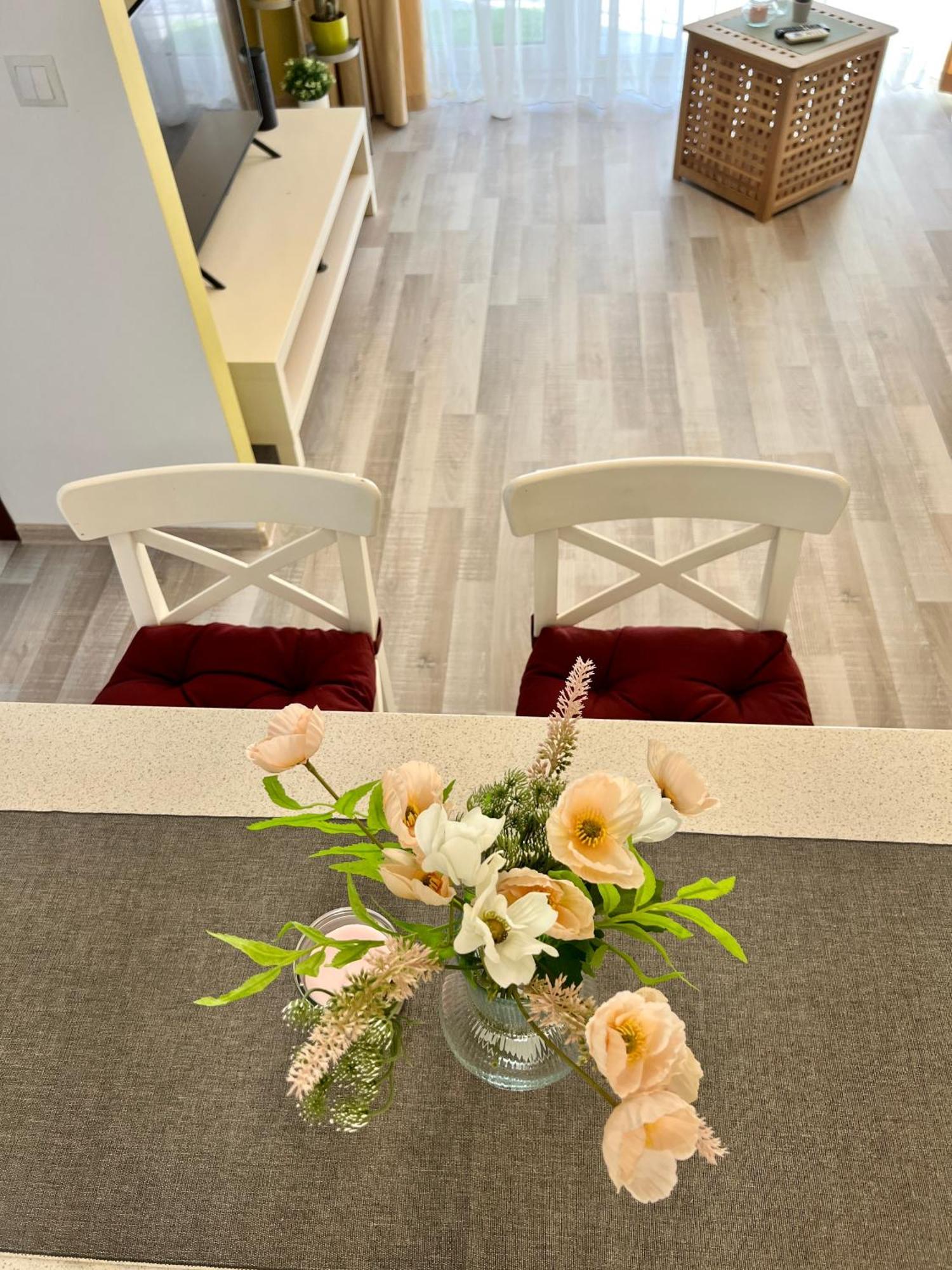 Blossom Nest - 1br With Terrace And Underground Parking * Bucharest