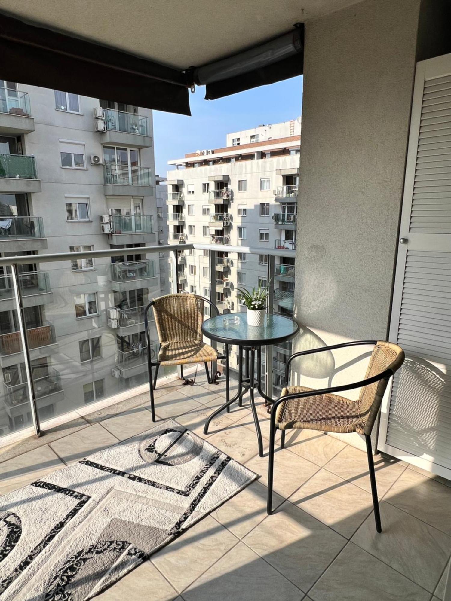 Blossom Nest - 1br With Terrace And Underground Parking Apartment