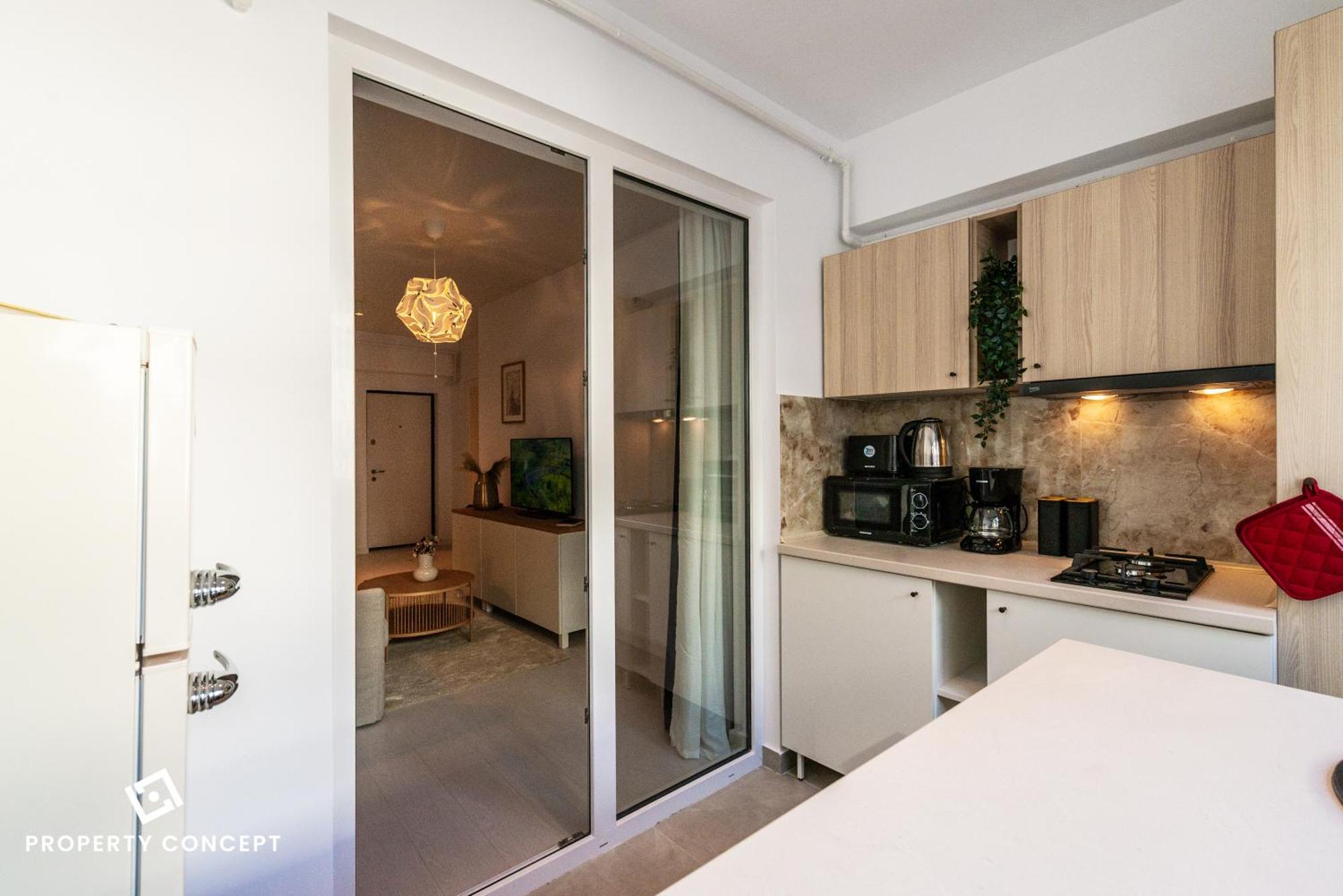 Apartment 1012 *