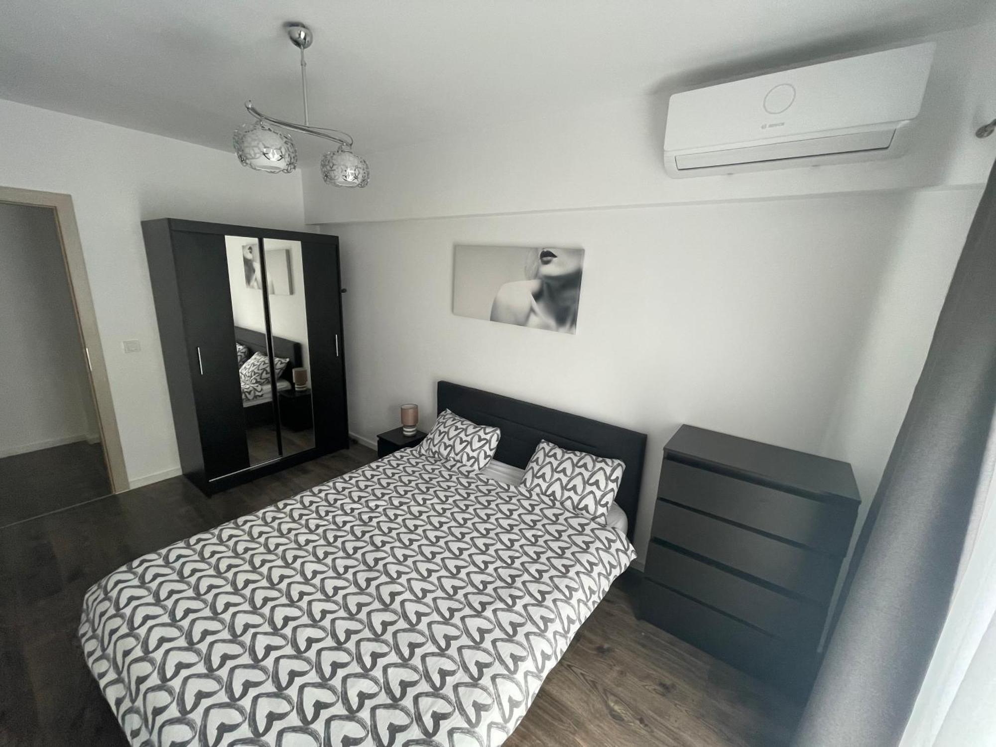 Luxury - Pipera Metro Station - Near Promenada Mall *