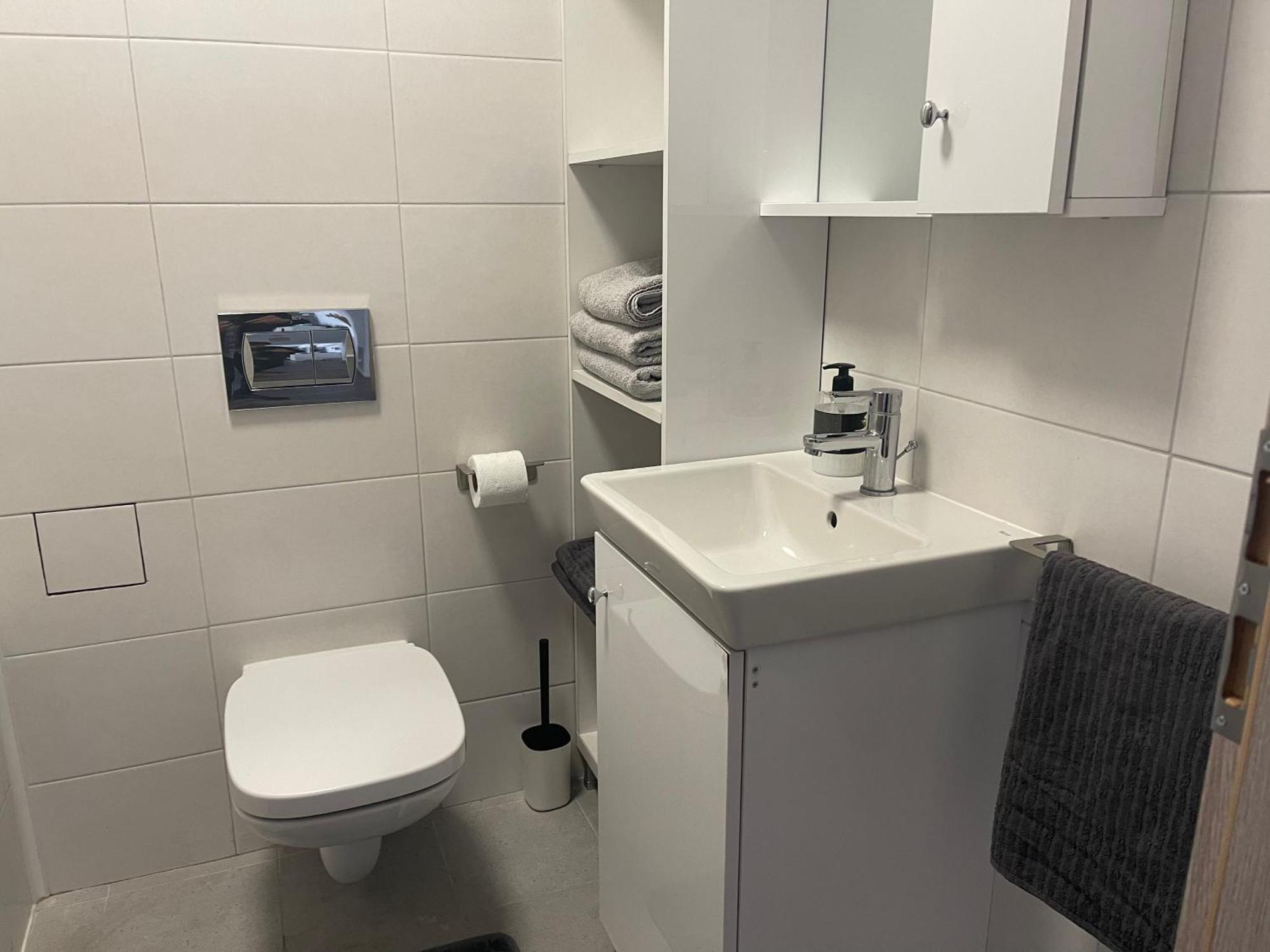 Apartment Luxury - Pipera Metro Station - Near Promenada Mall *