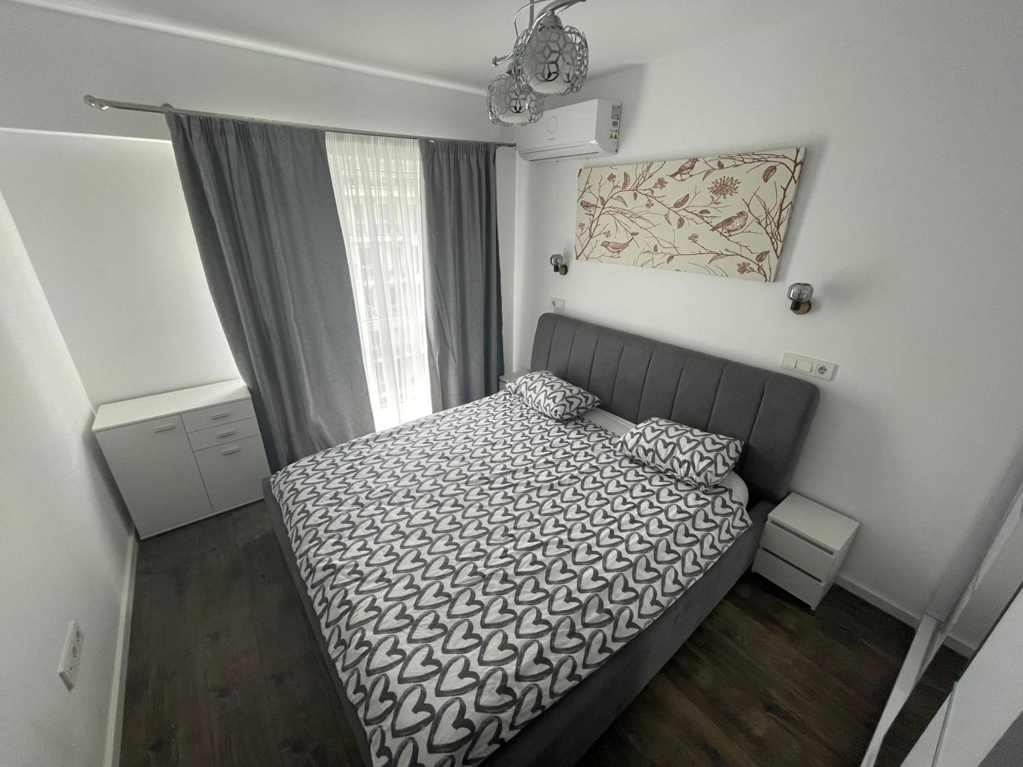 Luxury - Pipera Metro Station - Near Promenada Mall Apartment *