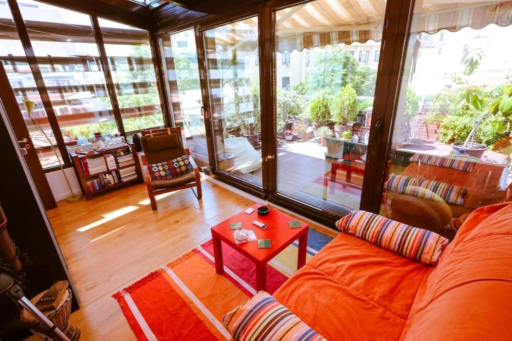 Apartment Old Town Bohemian With Terrace Bucharest