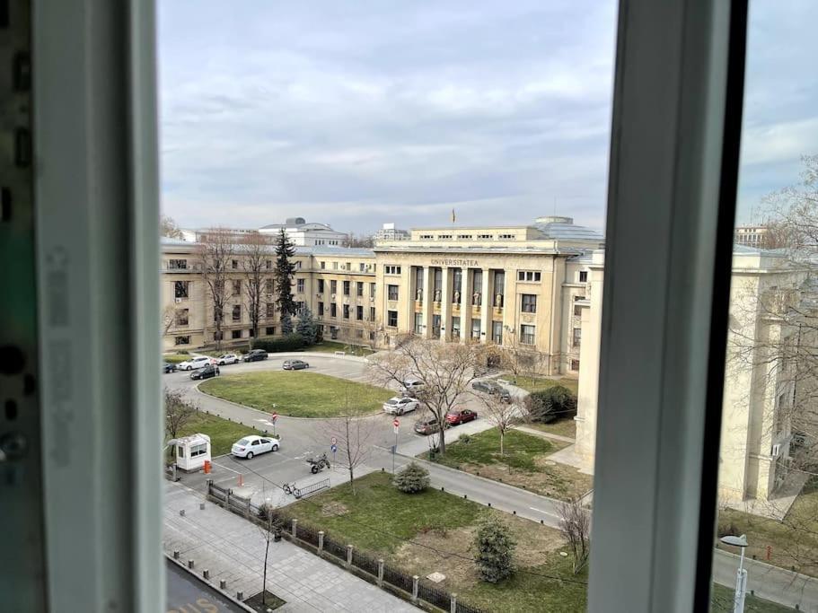 Facultatea De Drept Apartment