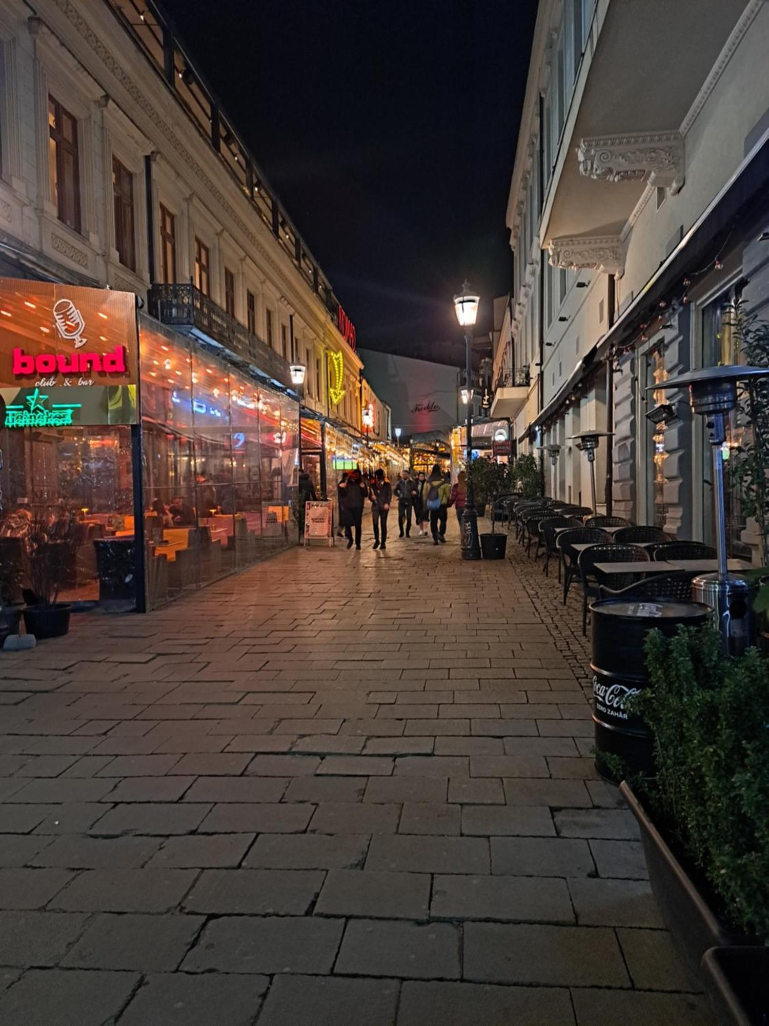Amytis Flat Old City *