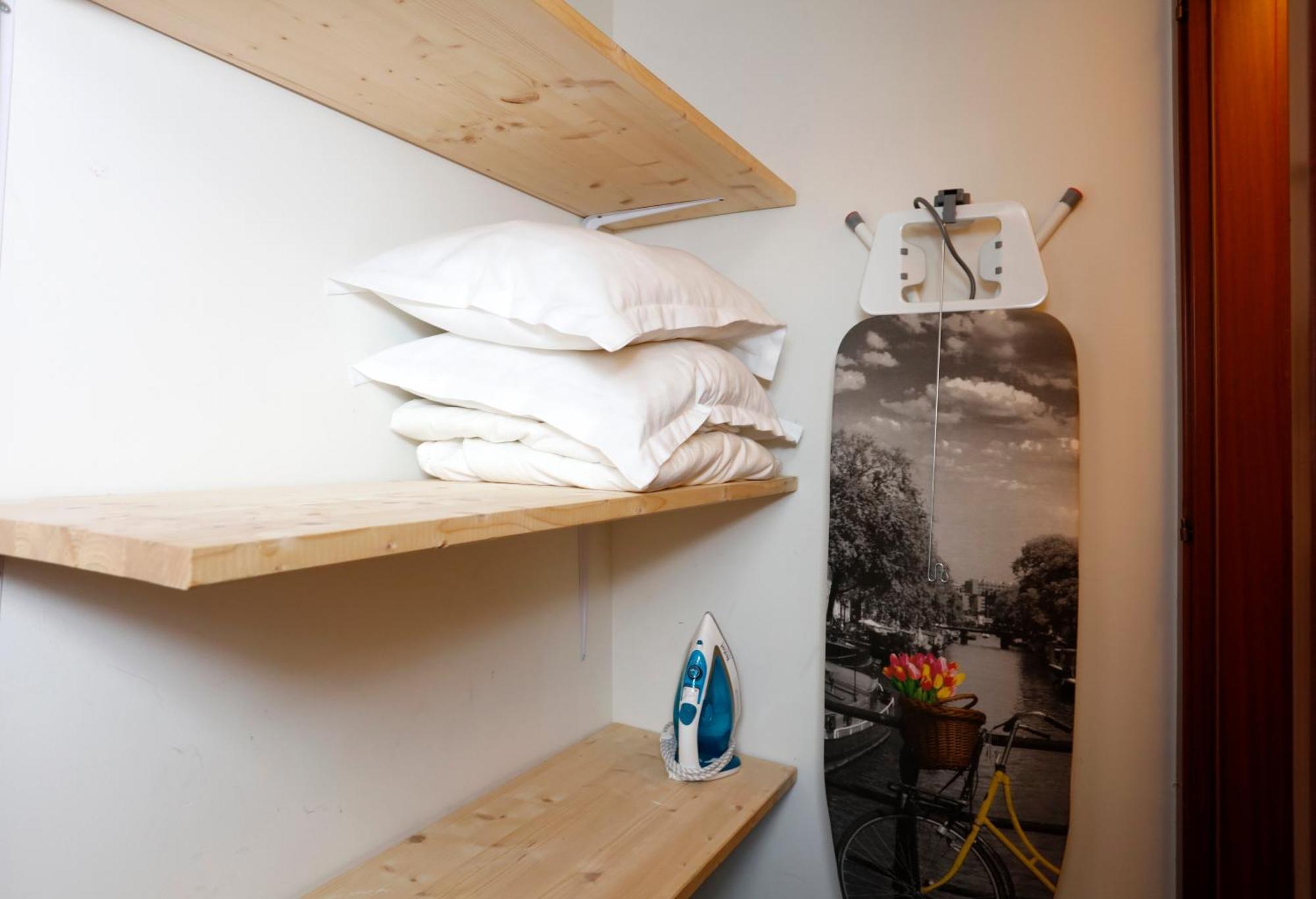 Center Apartment *