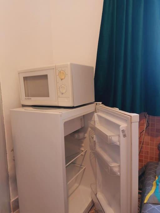 Tiny Studio Next To Unirii Bucharest