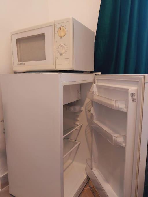 Tiny Studio Next To Unirii Bucharest