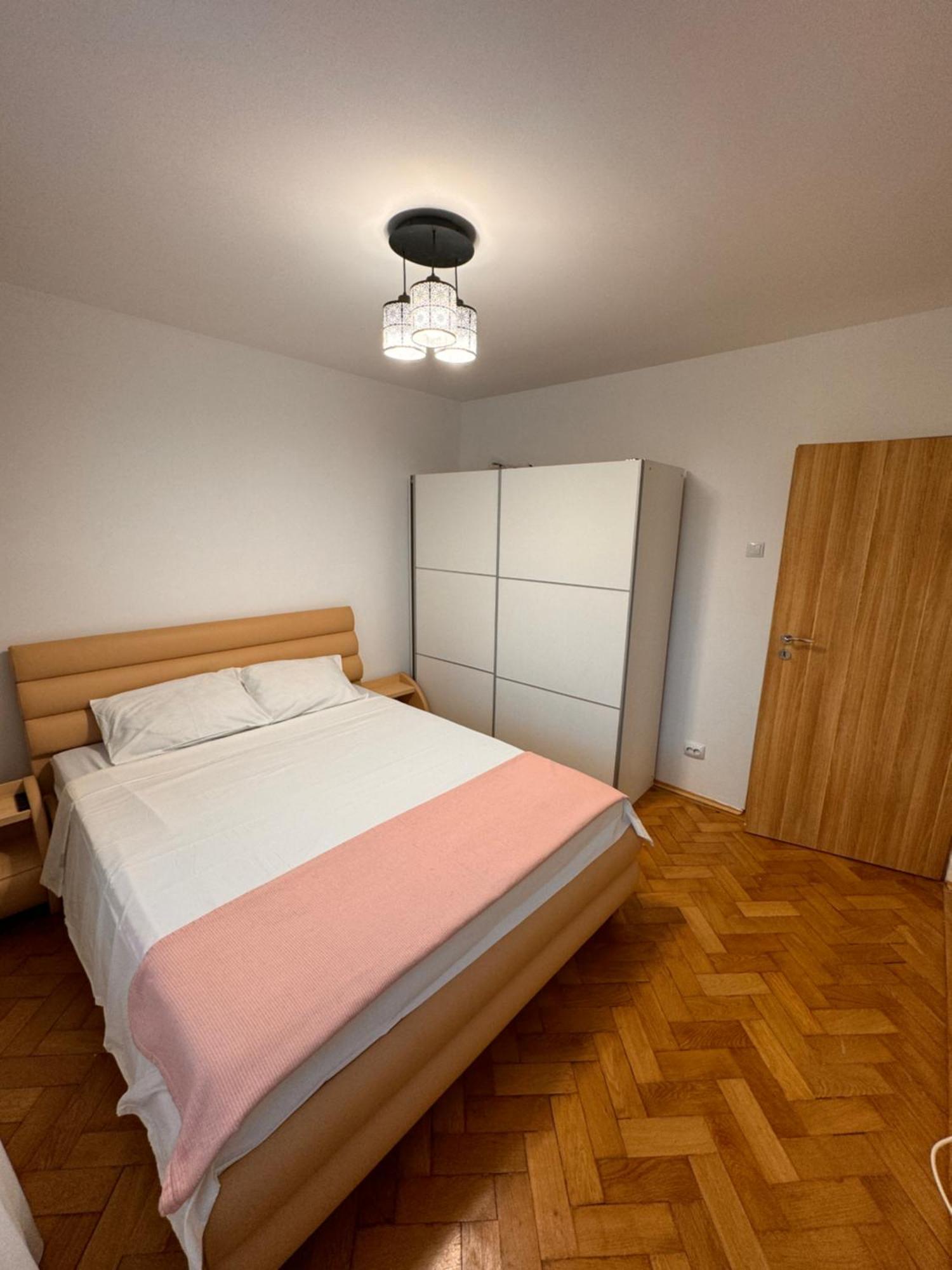 Apartamento Luxury In Victoriei Bulevard Bucareste