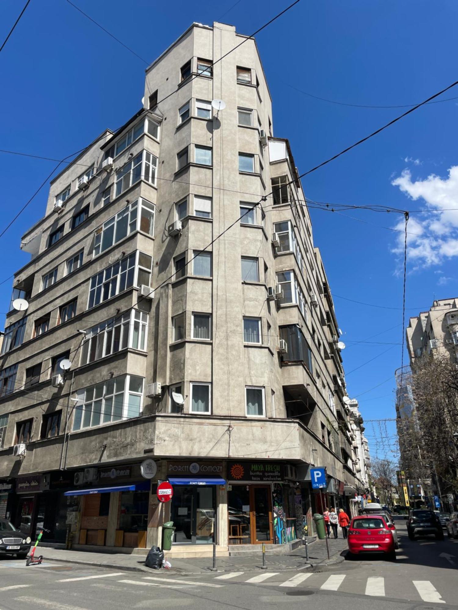 Your Big In Center Apartment Bucharest