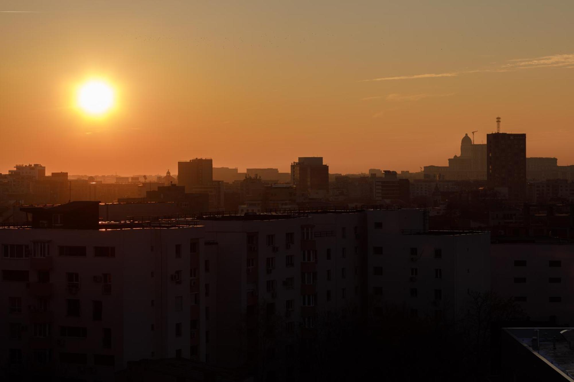 Luxury And Cozy With A Beautiful View * Bucureşti