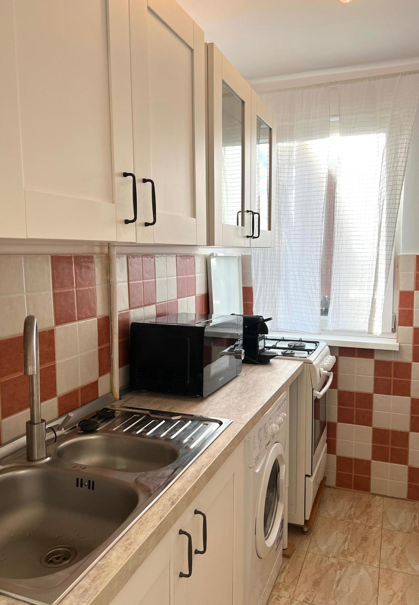 Paradise Studio In Park Apartment Bucharest