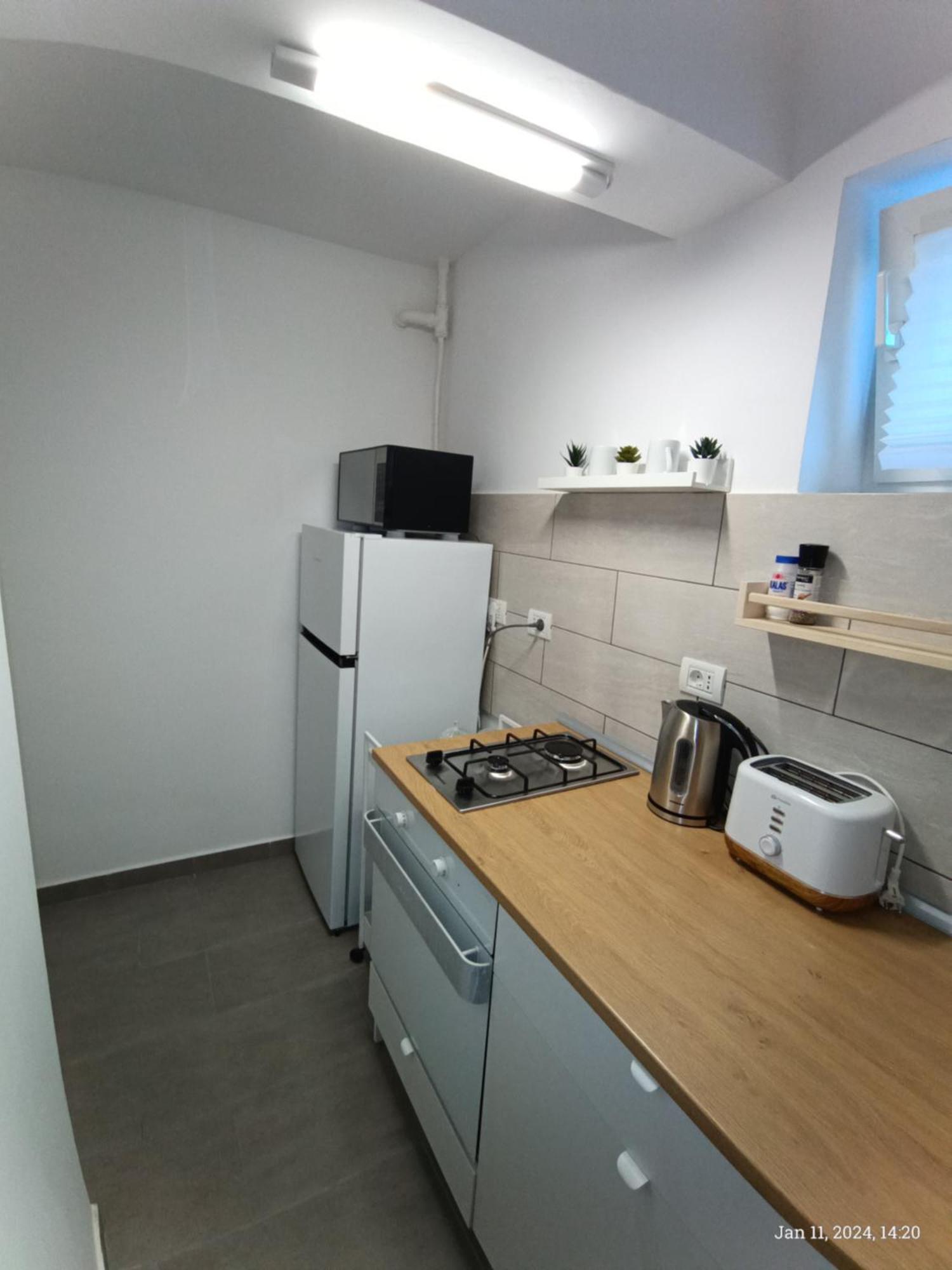 Cozy Center Apartment *