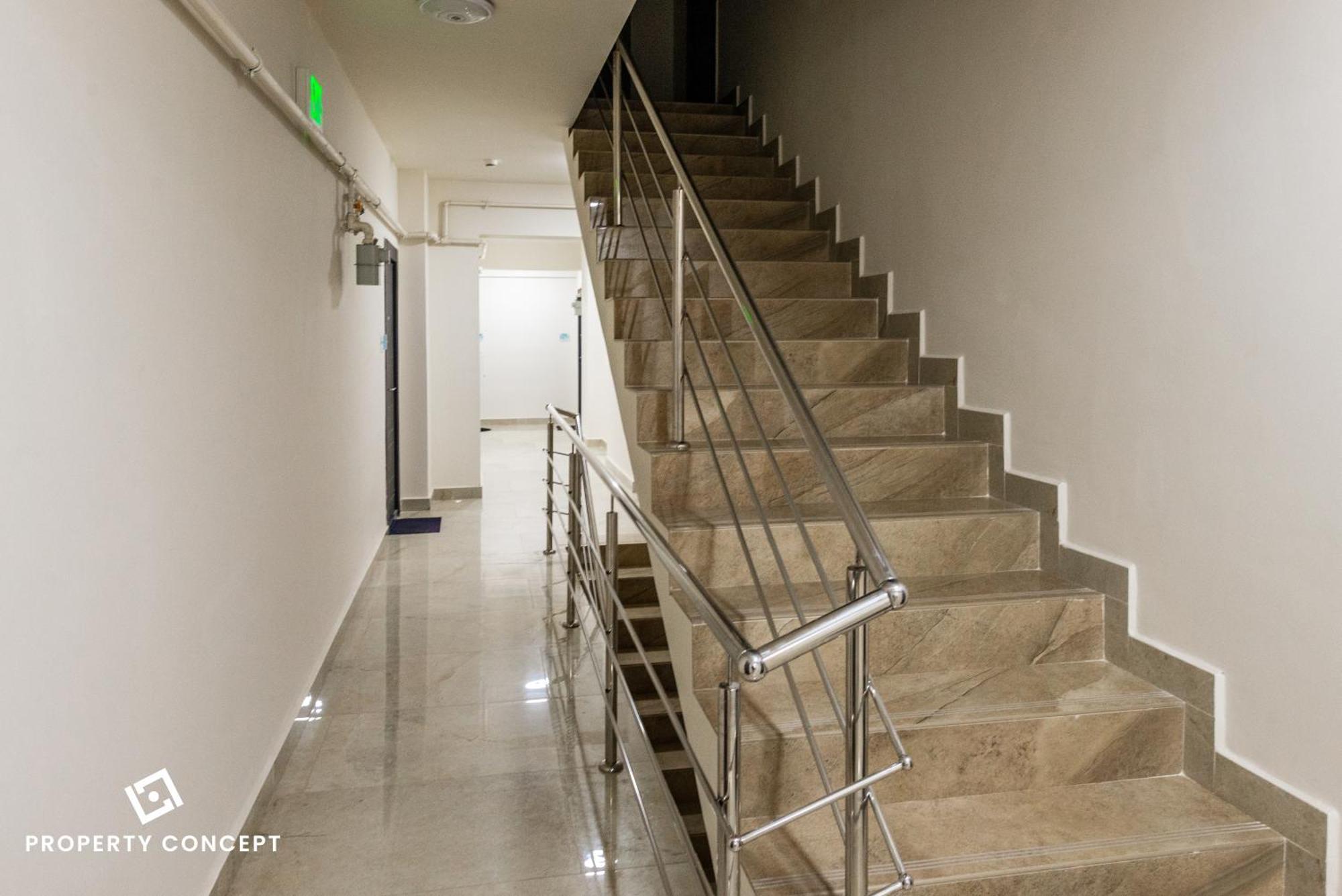 Apartament 724 *