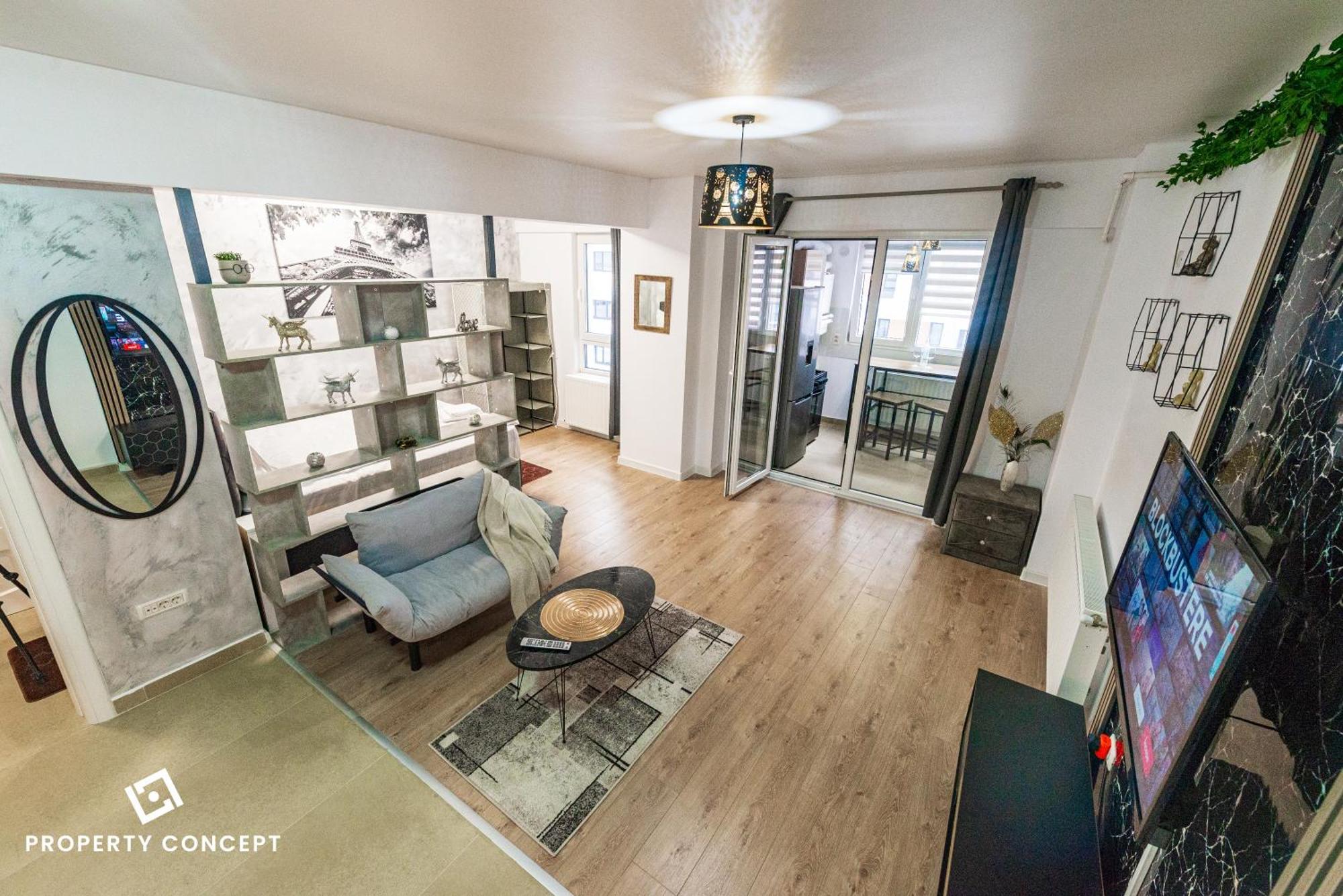 Apartament 724 *