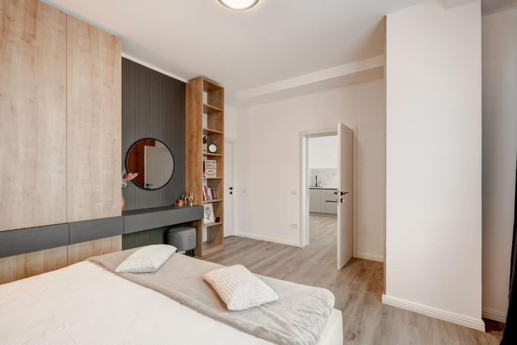 Apartment Oasis On Calea Victoriei