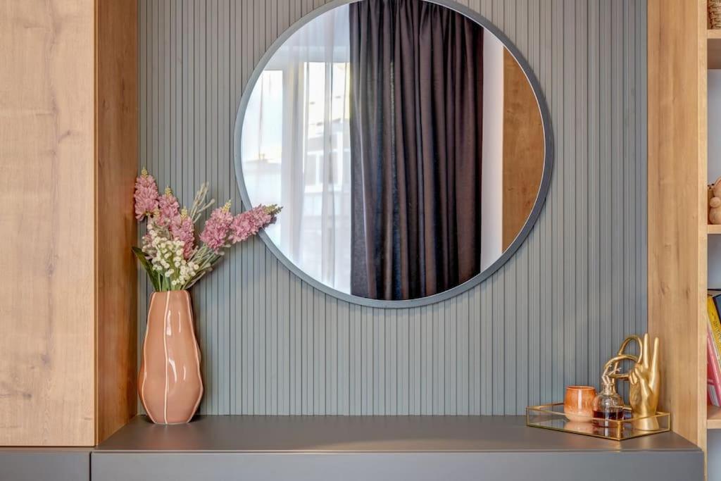 Oasis On Calea Victoriei Apartment *