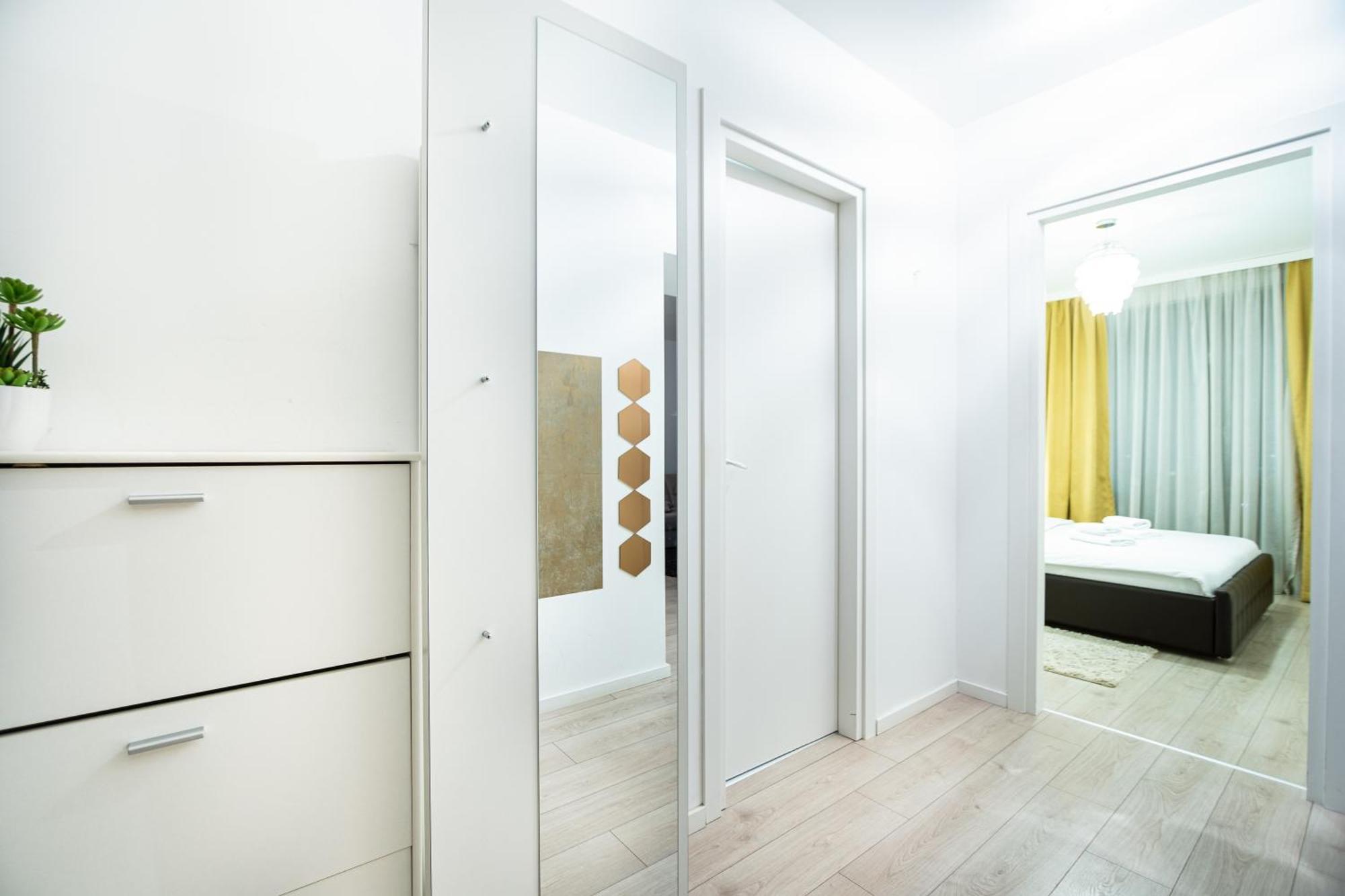 Opal Luxury Aviatiei