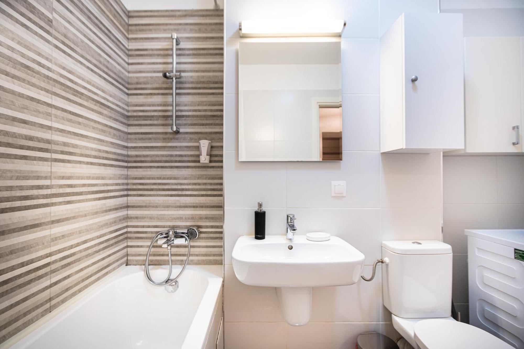 Opal Luxury Aviatiei *