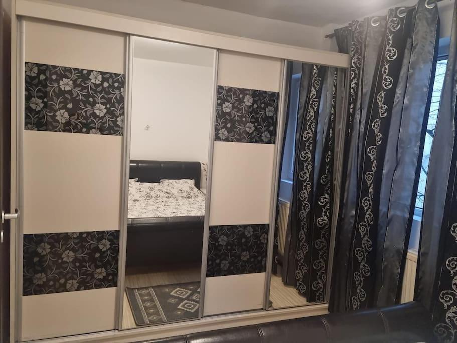 Myo's Place Apartment