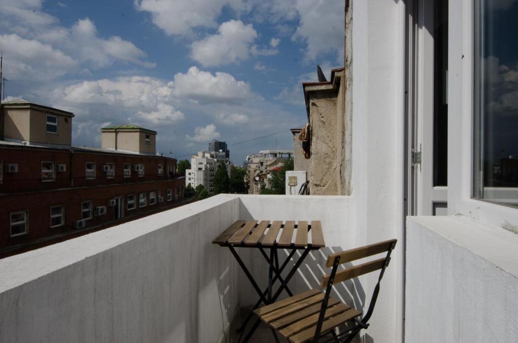 Gorgeous Near Old Town Apartament