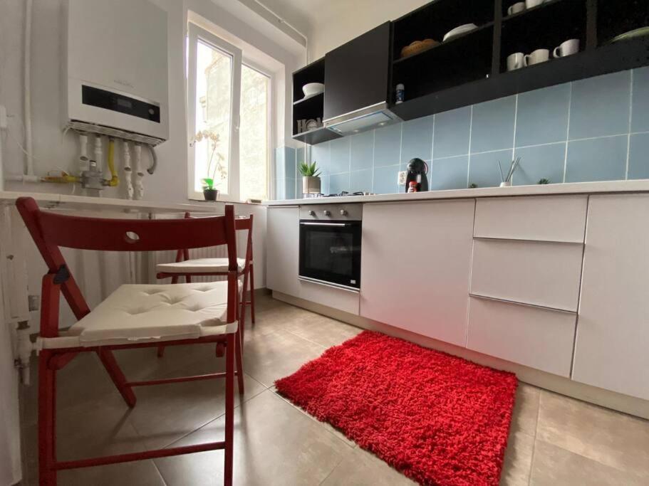 Kara's Apartment *