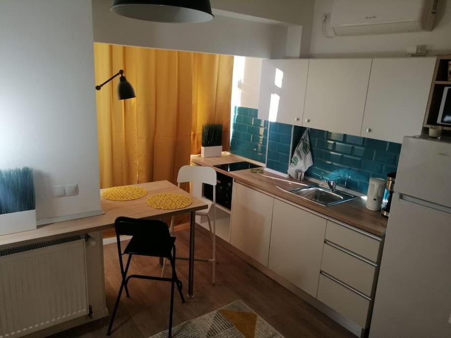 Apartment Cozy Up *