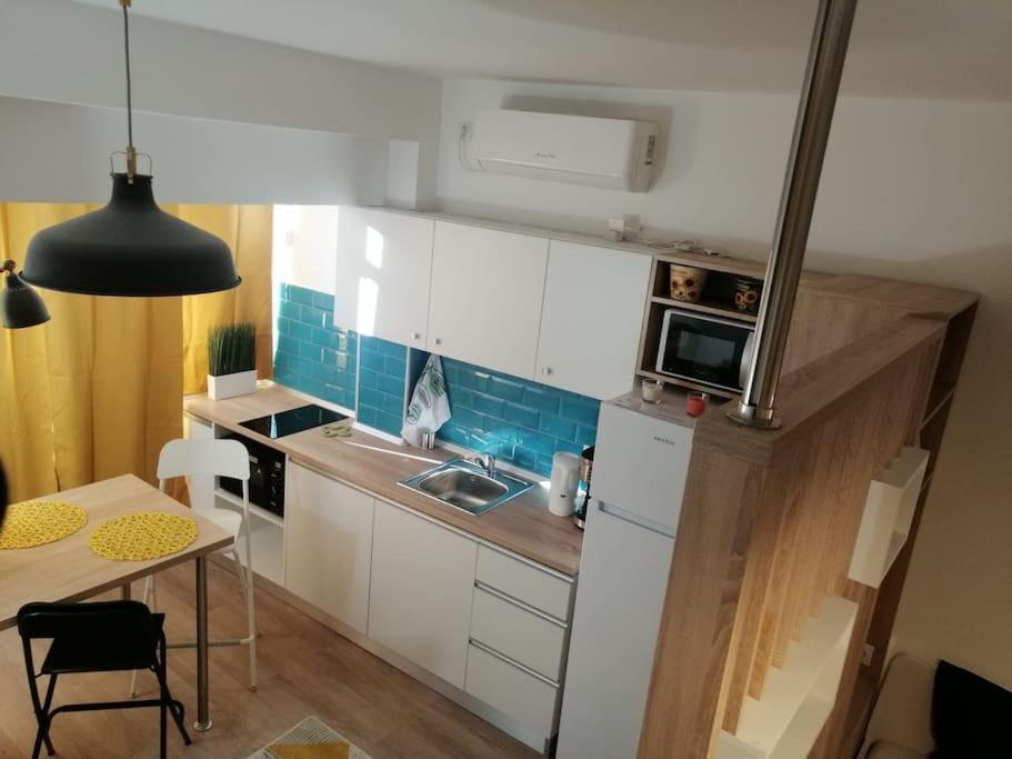 Apartment Cozy Up *