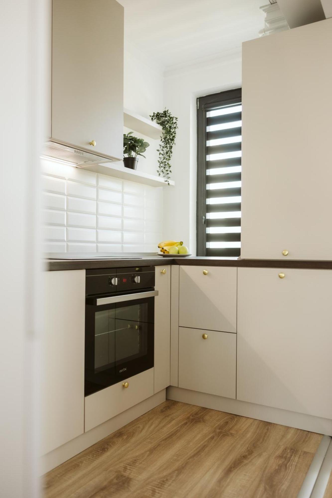 Dec Apartment *