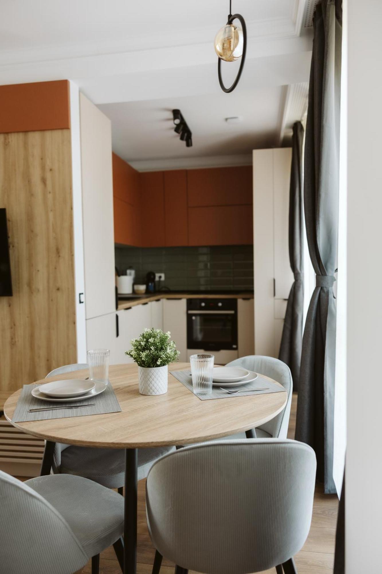 Dec Apartament Bucureşti