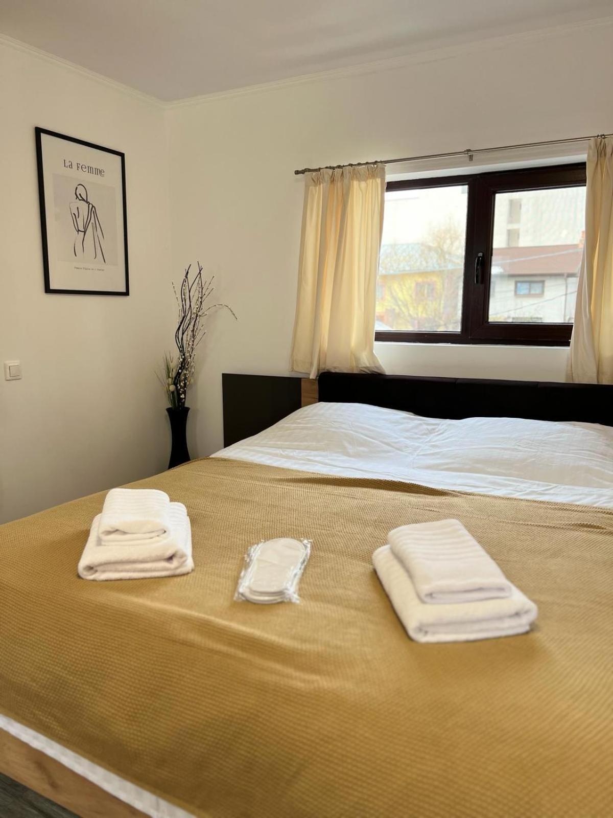 Warm'n Cozy, Modern Baneasa