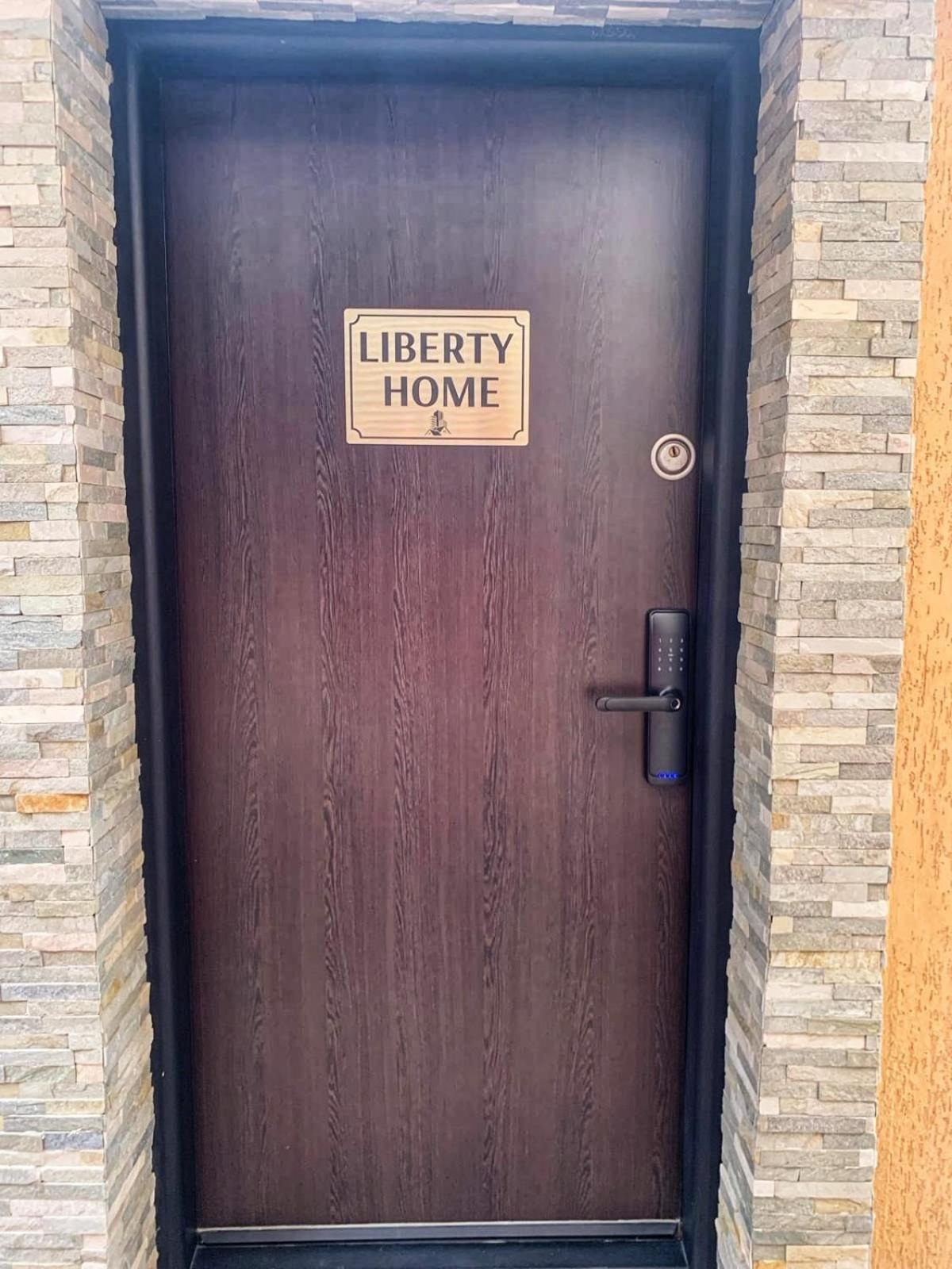 Liberty Apartment