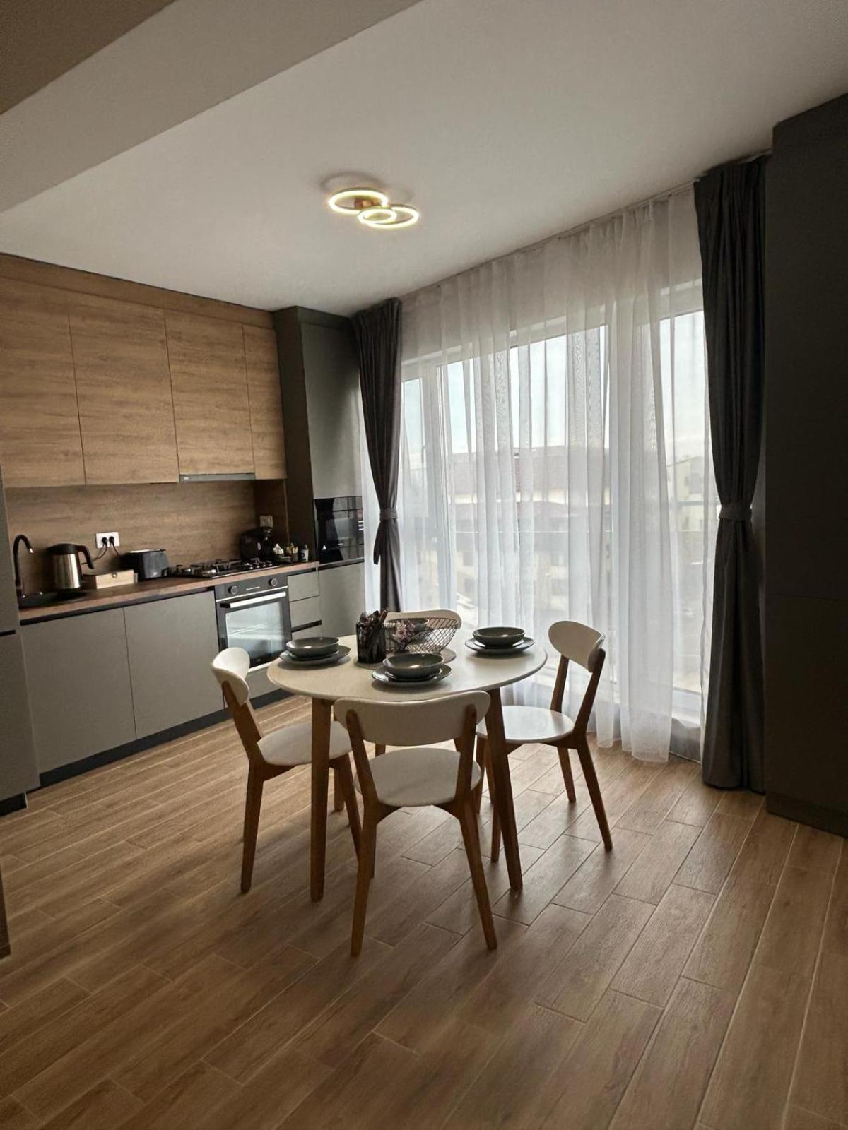 B.l Apartment *