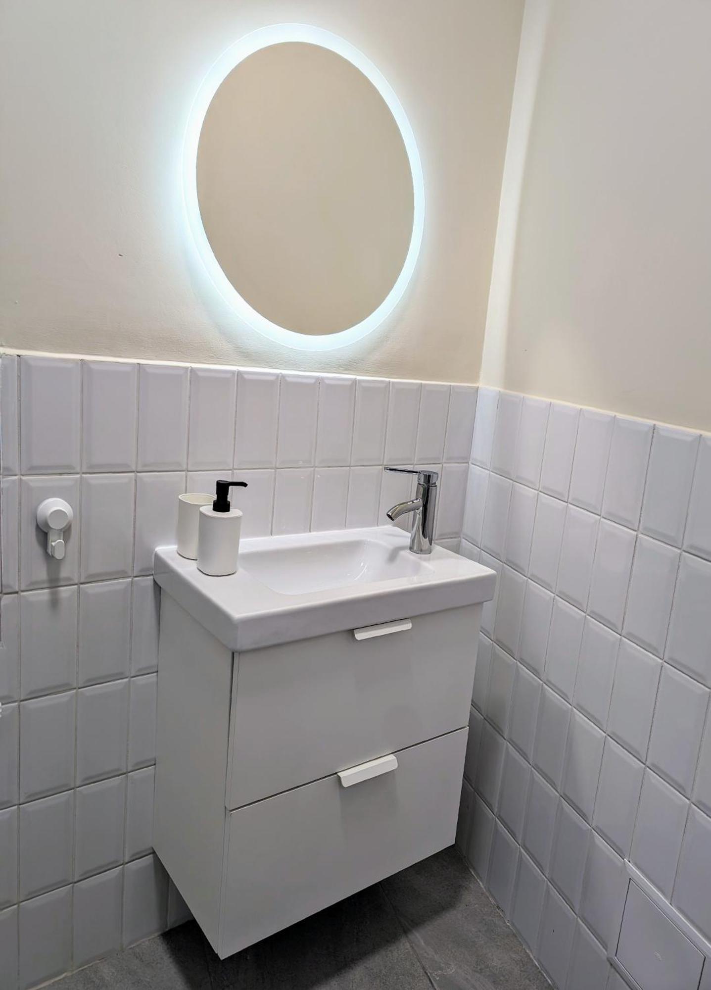 Apartment Victoriei112 - Urbannest Bucharest