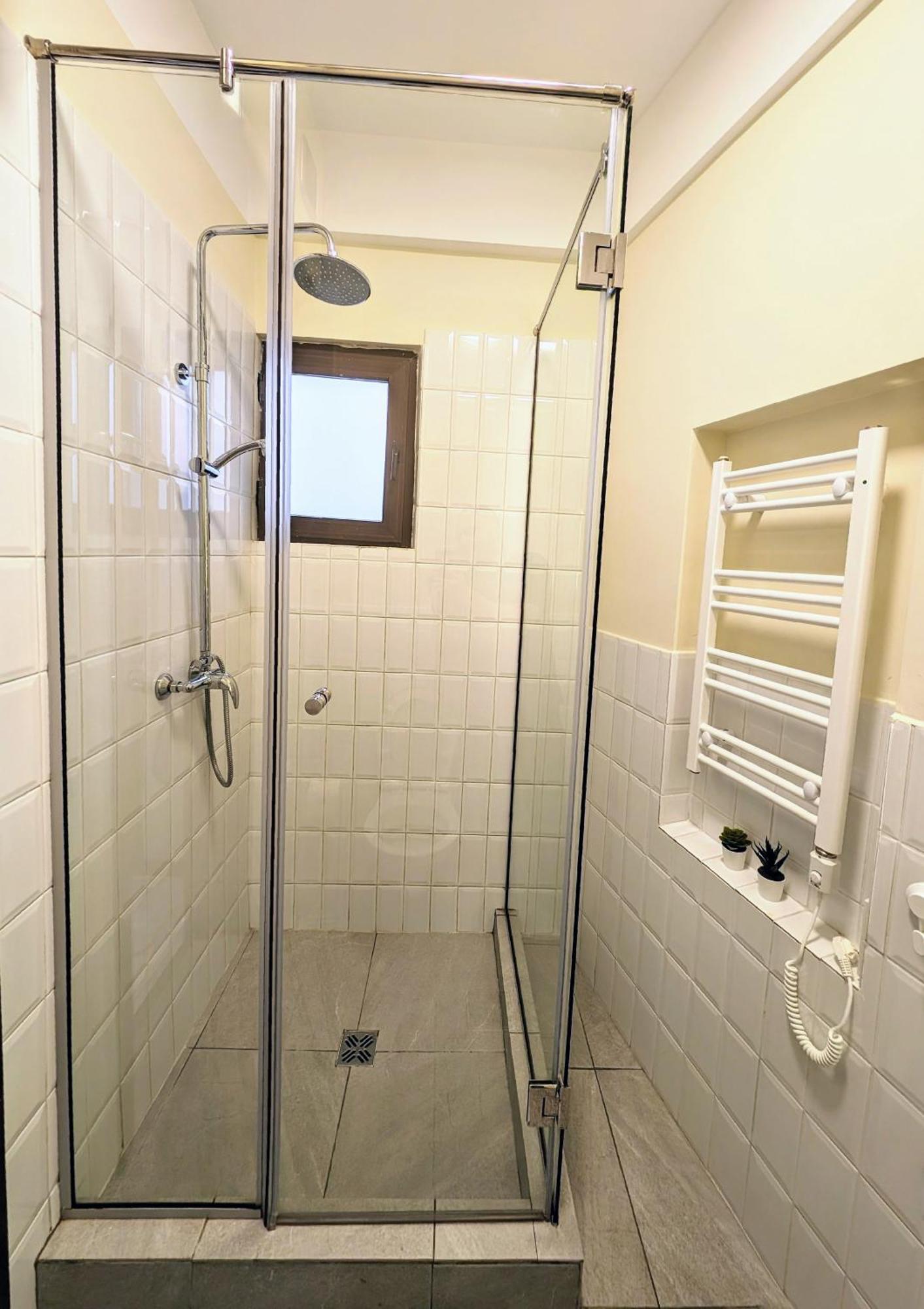 Apartment Victoriei112 - Urbannest Bucharest