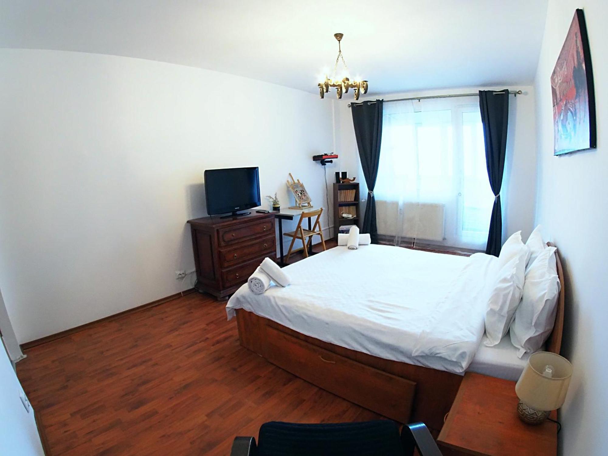 Casa Cartilor - House Of Book's Bucharest