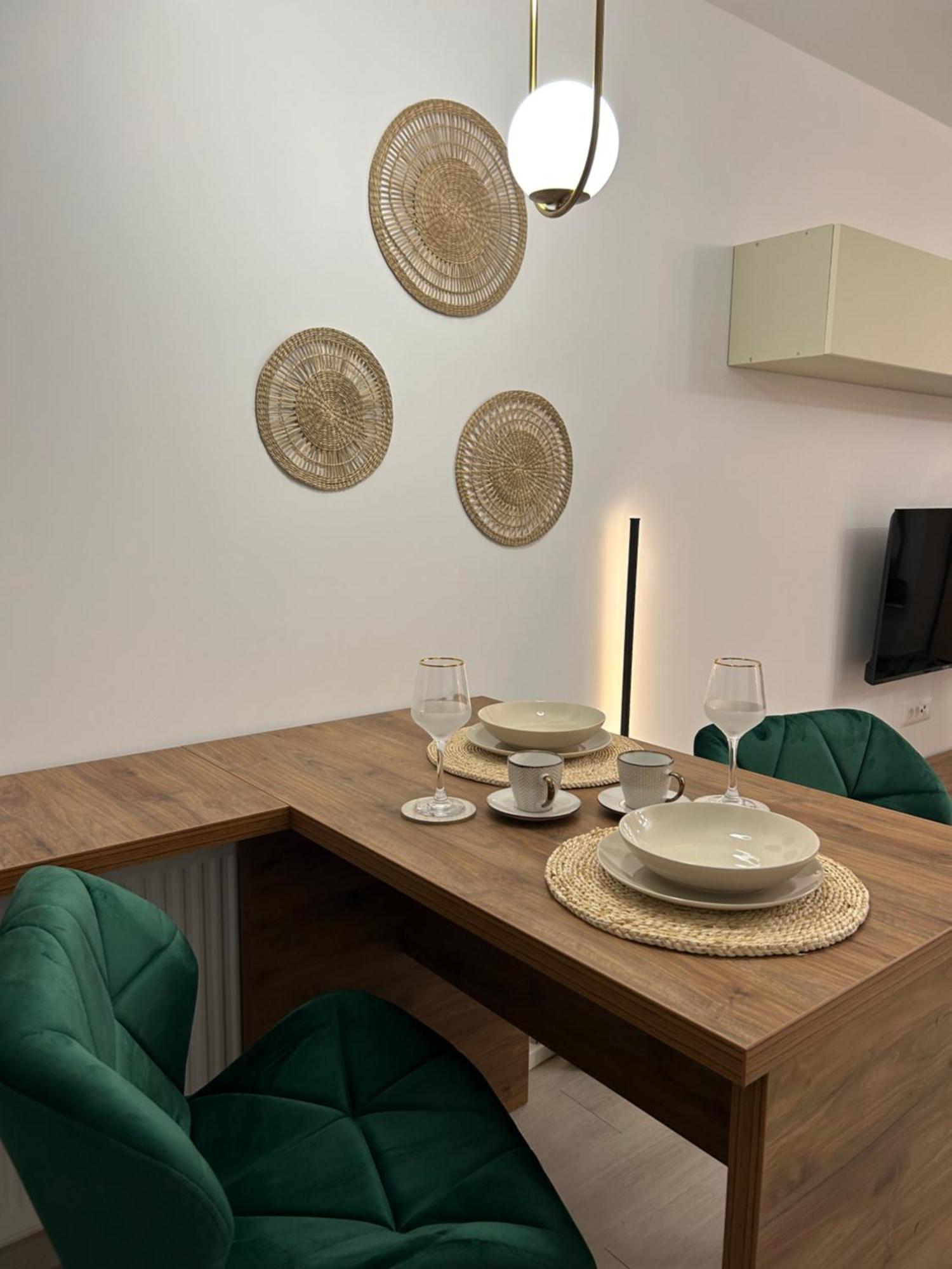N & D Luxury Studio Apartment *