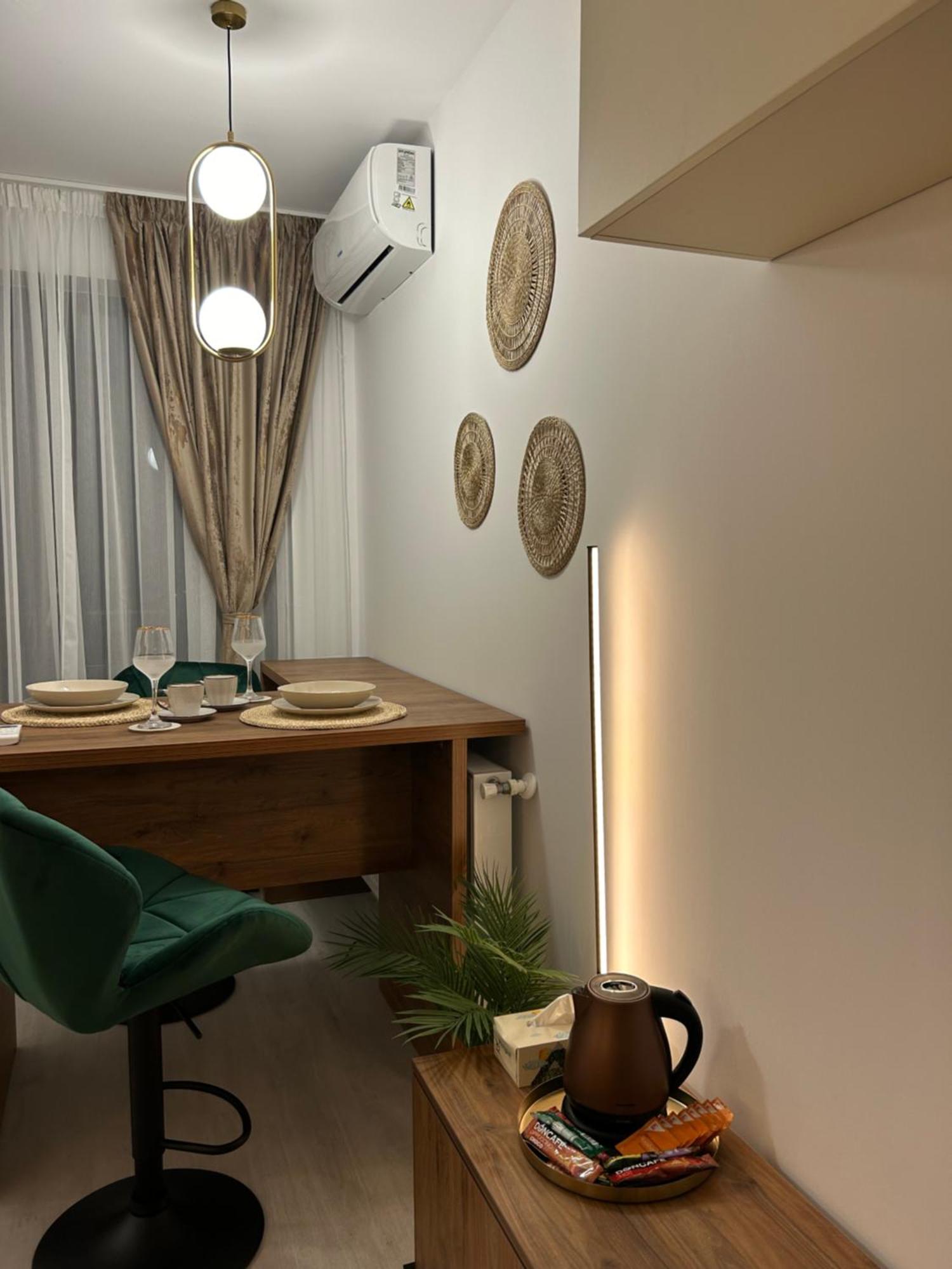 N & D Luxury Studio Apartment *