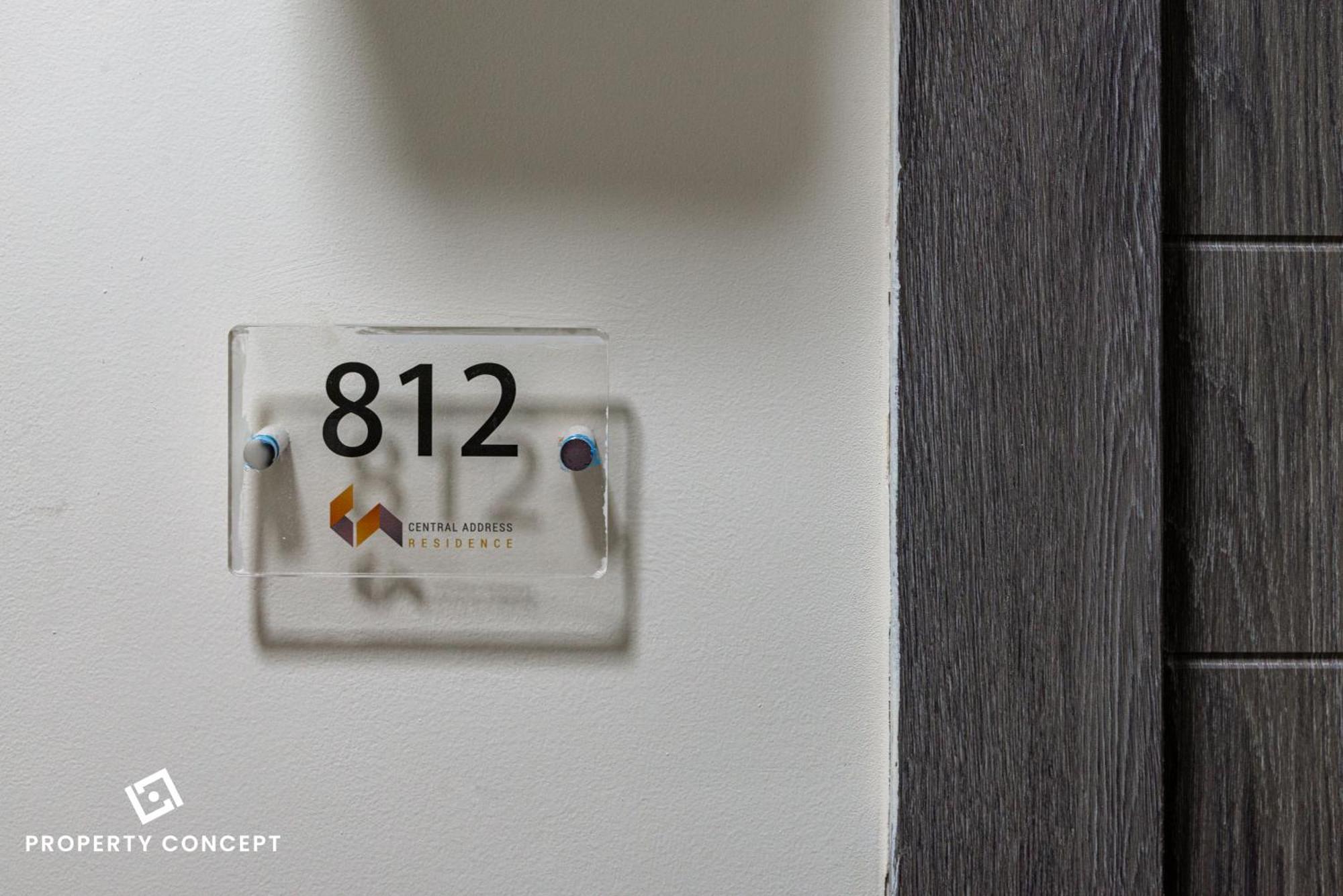 Apartment 812b3 *