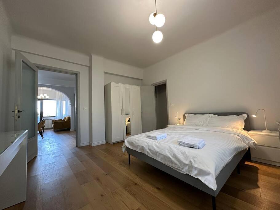 Cozy - 30 Sqm Terrace * Bucareste
