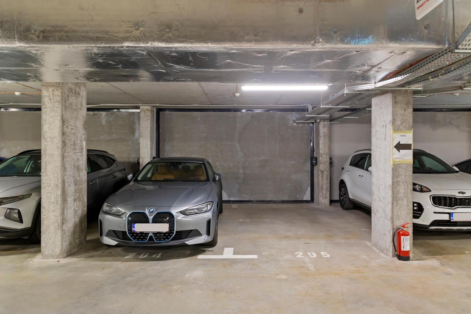 Apartamento Mido Park With Private Parking & Self Check-in Bucareste